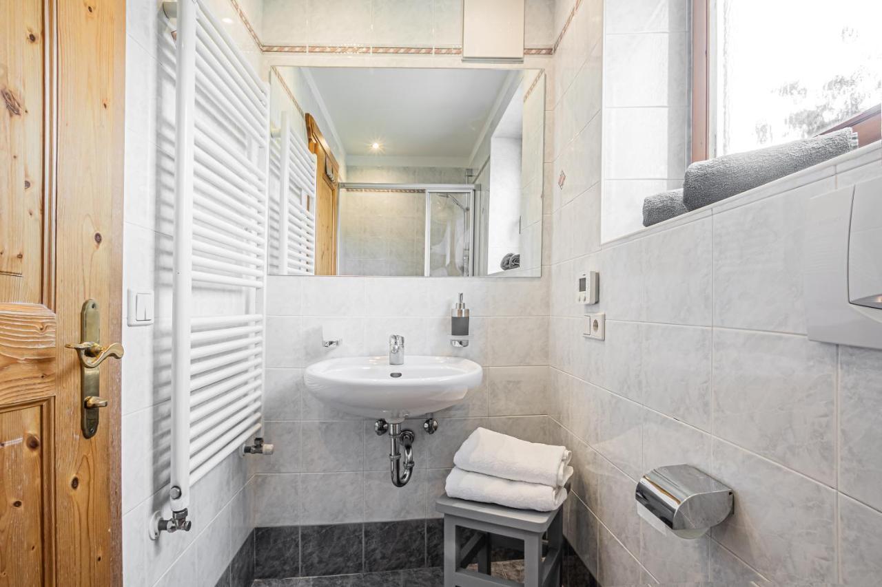 Apartment Dolomites Nest San Martino in Badia Dış mekan fotoğraf