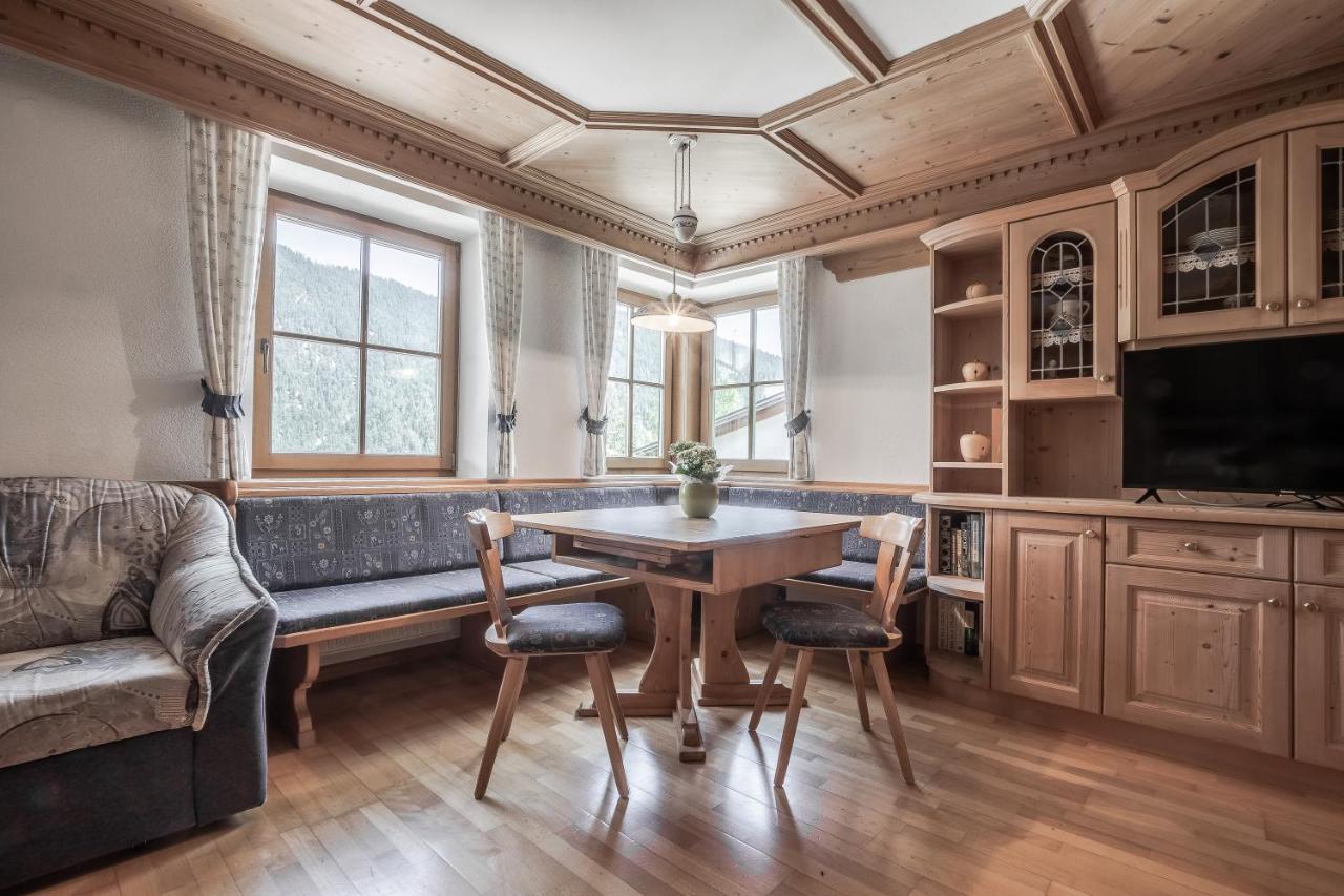 Apartment Dolomites Nest San Martino in Badia Dış mekan fotoğraf